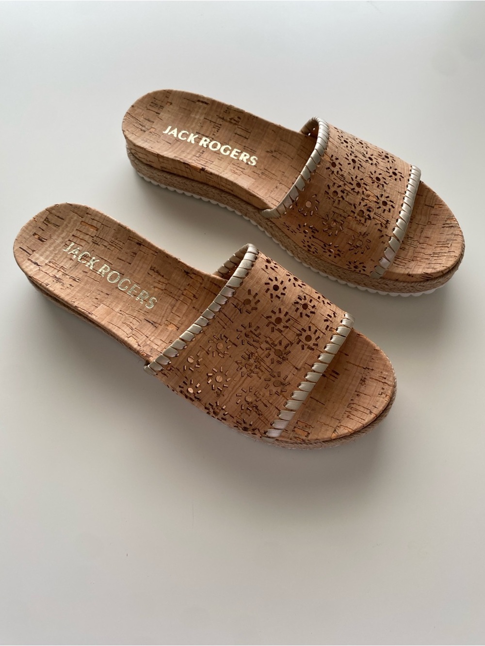 Jack Rogers Tan Cork Slide Sandals with Floral Strap and Trim Detailing Size 6.5